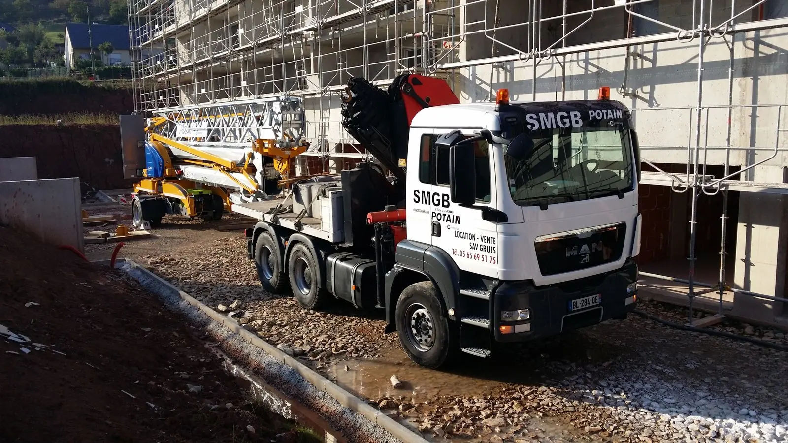 Camion SMGB sur un chantier